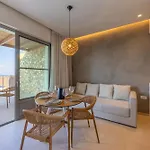 Casa Tierra - I *
